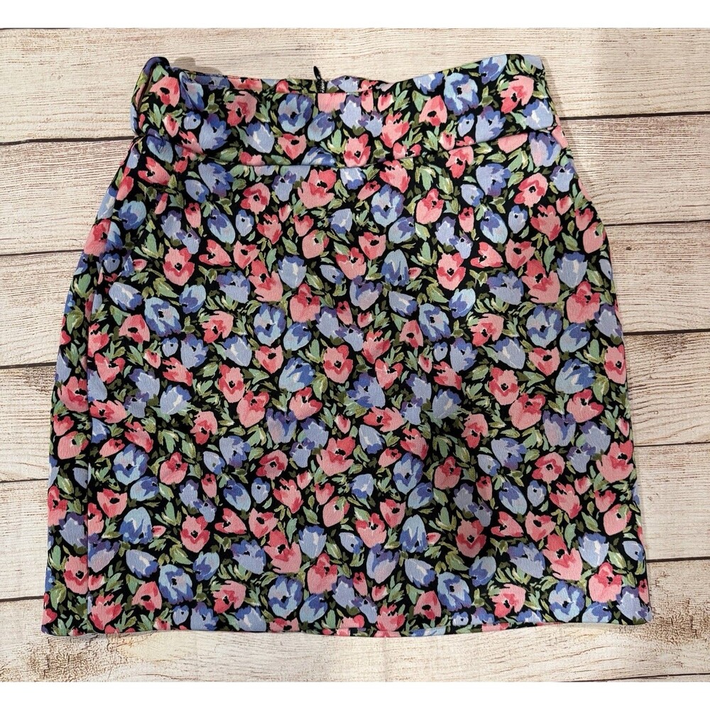 ZARA floral mini skirt With Pockets No belt women's size XS